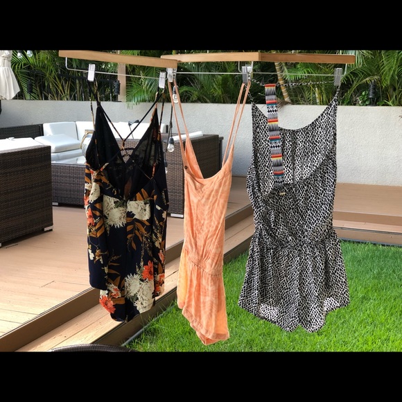 3 rompers - Picture 2 of 2